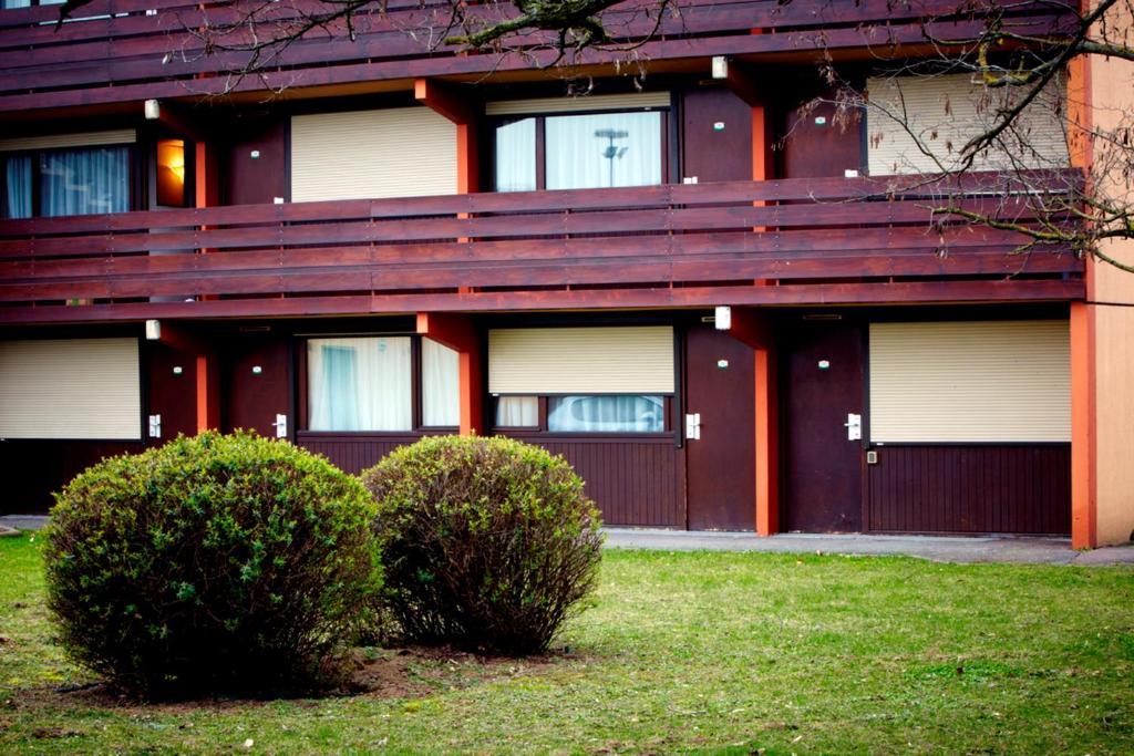Campanile Hotel Mayenne Cameră foto